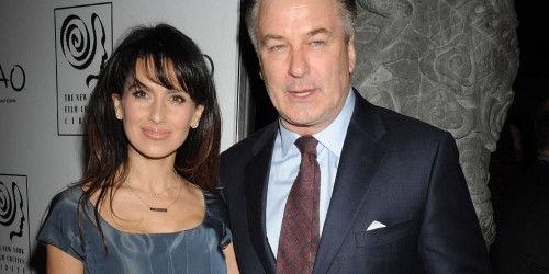 Alec Baldwin And Hilaria Baldwin Renew Wedding Vows On 5th Anniversary